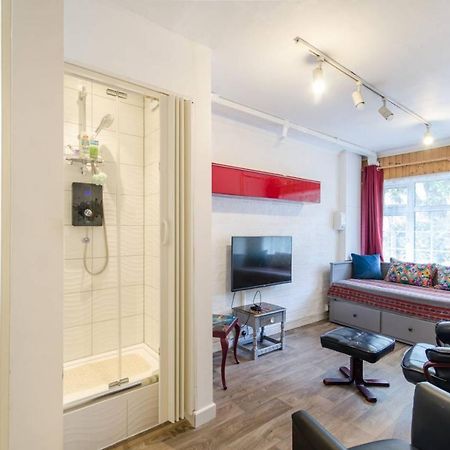Leeward Gardens With Ensuite Londres Extérieur photo